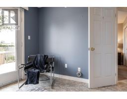 402 DOUGLAS STREET - 19