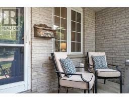 402 DOUGLAS STREET - 2