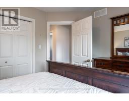 402 DOUGLAS STREET - 21