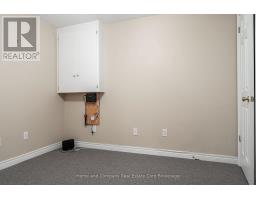 402 DOUGLAS STREET - 30