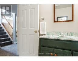 402 DOUGLAS STREET - 31