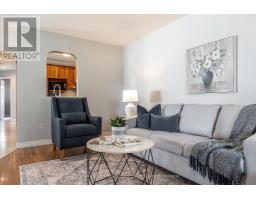402 DOUGLAS STREET - 5