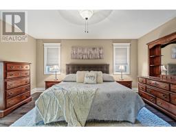 215 DJAY CRESCENT - 19