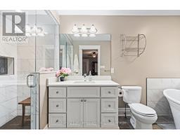 215 DJAY CRESCENT - 22