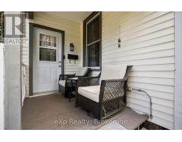 99 DUFFERIN STREET - 5