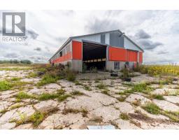 2231 BRUCE ROAD 40 - 23