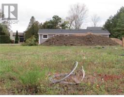 28 THIMBLEWEED DRIVE - 1