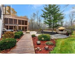 7011 CONCESSION 4 - 44