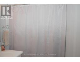 575 BARBER AVENUE N - 24