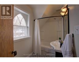 34 QUEEN STREET W - 29