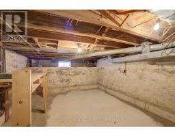34 QUEEN STREET W - 33