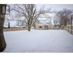 34 QUEEN STREET W - 37