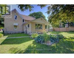 34 QUEEN STREET W - 39