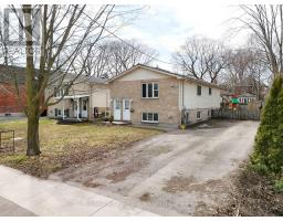 228 QUEEN STREET - 3