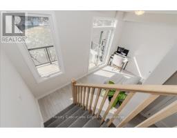 6 - 2 WILLOW STREET - 18