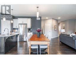 95 BROWN STREET - 12