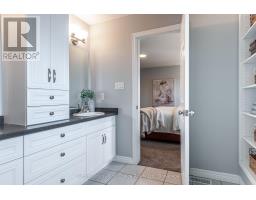 95 BROWN STREET - 24