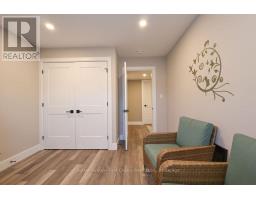 207 DUNCAN STREET - 27