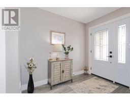 207 DUNCAN STREET - 3