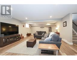 207 DUNCAN STREET - 35