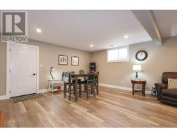 207 DUNCAN STREET - 36