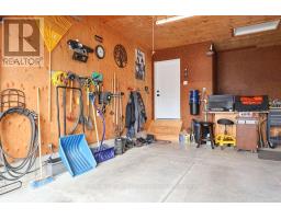 207 DUNCAN STREET - 37