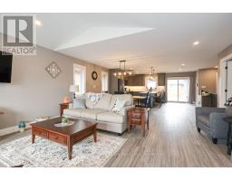 207 DUNCAN STREET - 9