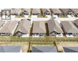 28 UPPER THAMES LANE - 26