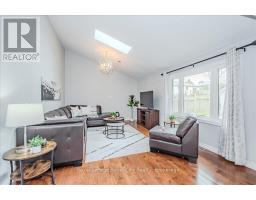 219 ELMIRA ROAD S - 9