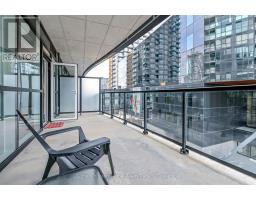 409 - 108 GARMENT STREET - 22