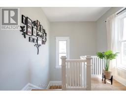 2 LOVEYS STREET E - 27