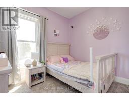 2 LOVEYS STREET E - 29
