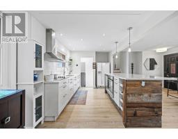 290 LANGFORD PLACE - 13