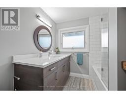 290 LANGFORD PLACE - 27
