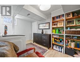 290 LANGFORD PLACE - 32