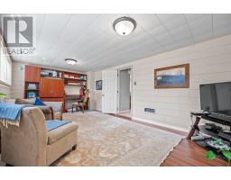 290 LANGFORD PLACE - 34