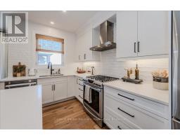 57 TRISTAN CRESCENT - 12