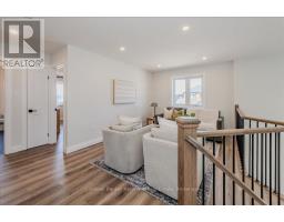 57 TRISTAN CRESCENT - 19