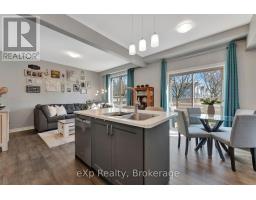 D2 - 12 BRANTWOOD PARK ROAD - 11