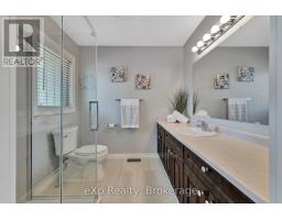 D2 - 12 BRANTWOOD PARK ROAD - 18