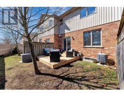 D2 - 12 BRANTWOOD PARK ROAD - 25
