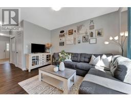 D2 - 12 BRANTWOOD PARK ROAD - 6