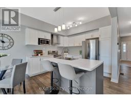 D2 - 12 BRANTWOOD PARK ROAD - 9