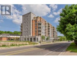 606 - 155 WATER STREET S - 17