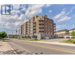 606 - 155 WATER STREET S - 18