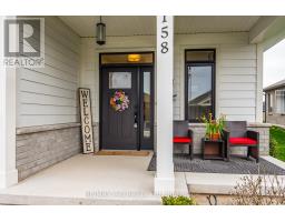 158 RIDGEWOOD CRESCENT - 3