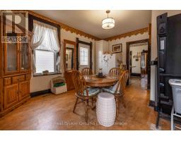 295 LIVINGSTONE AVENUE N - 13