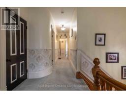295 LIVINGSTONE AVENUE N - 17