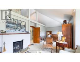 14 & 16 CHINIQUY STREET E - 26