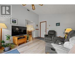 385 HERITAGE DRIVE - 15